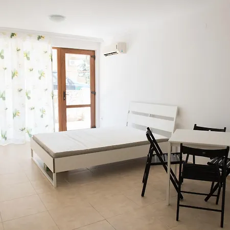 Studio In Kentavar, Saint Vlas Apartament *