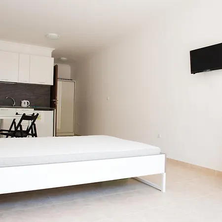 Apartament Studio In Kentavar, Saint Vlas Święty Włas